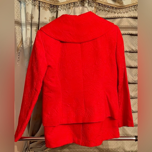 isabella suit size 12 Red Embossed Fully Lined Rhinestones Interview - Picture 2 of 2
